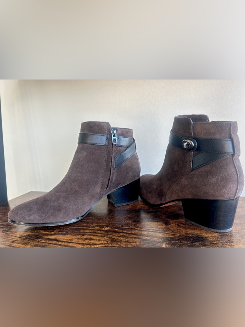 Coach Suede Ankle Boots Brown Turnlock Strap Block Heel Size 8.5